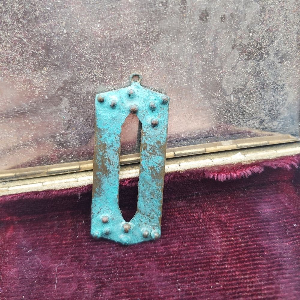 Southwestern saddle necklace pendant blue dust 💙